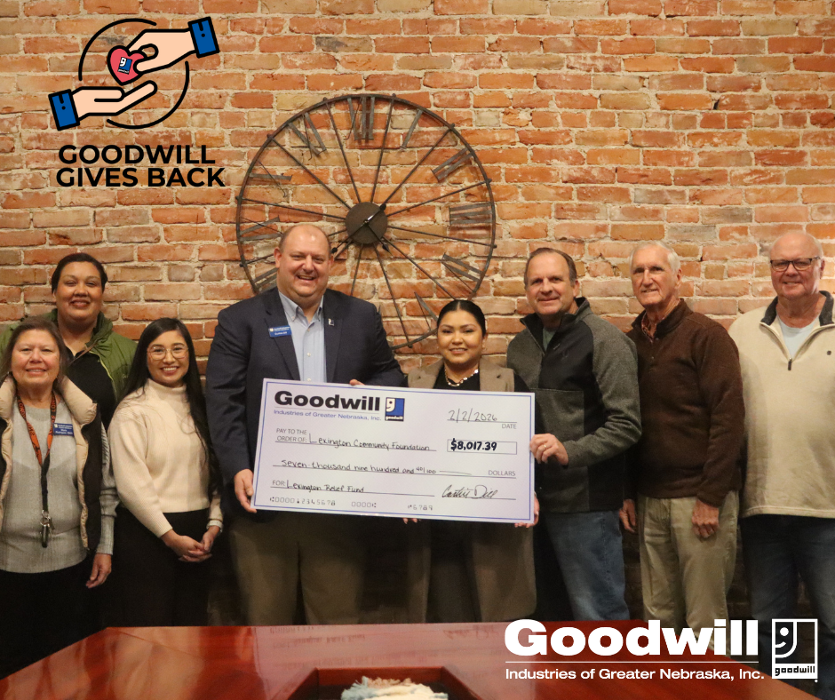 Curtis Dill presents check to Lexington Community Foundation.